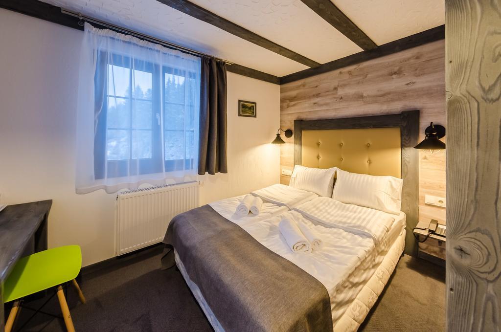 Chalet Crepdechine Hotel Буковель Экстерьер фото