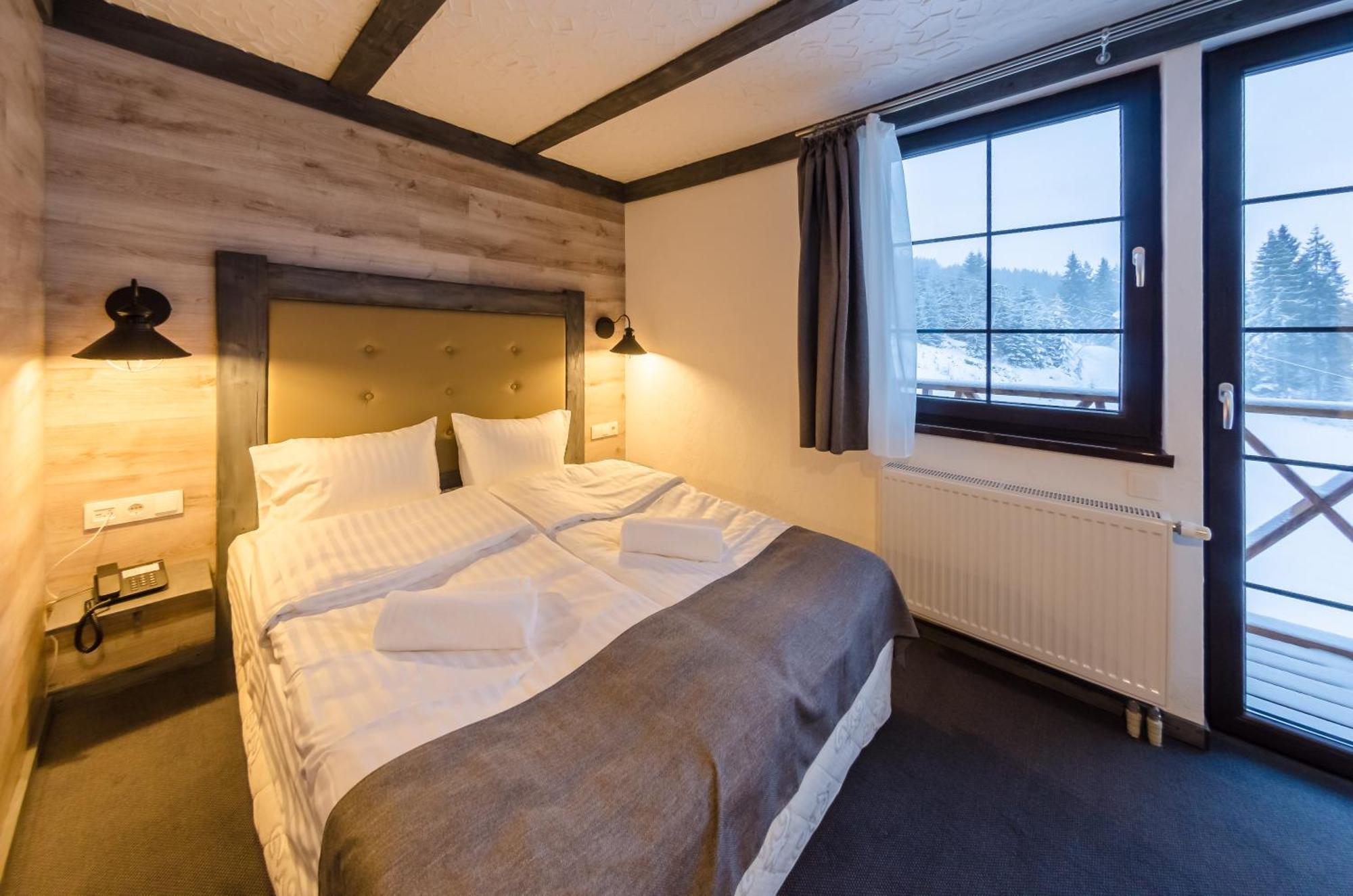 Chalet Crepdechine Hotel Буковель Экстерьер фото